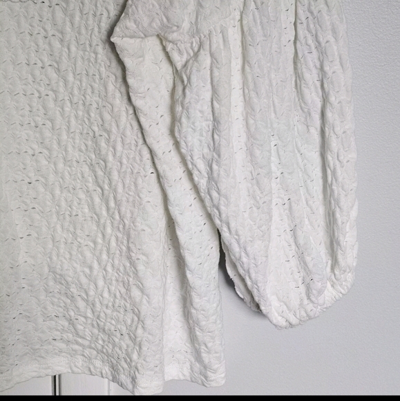 Plus Size 2X Penningtons White 3/4 Sleeve Tunic - Picture 4 of 13